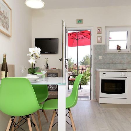 Apartments Viki Trogir Luaran gambar