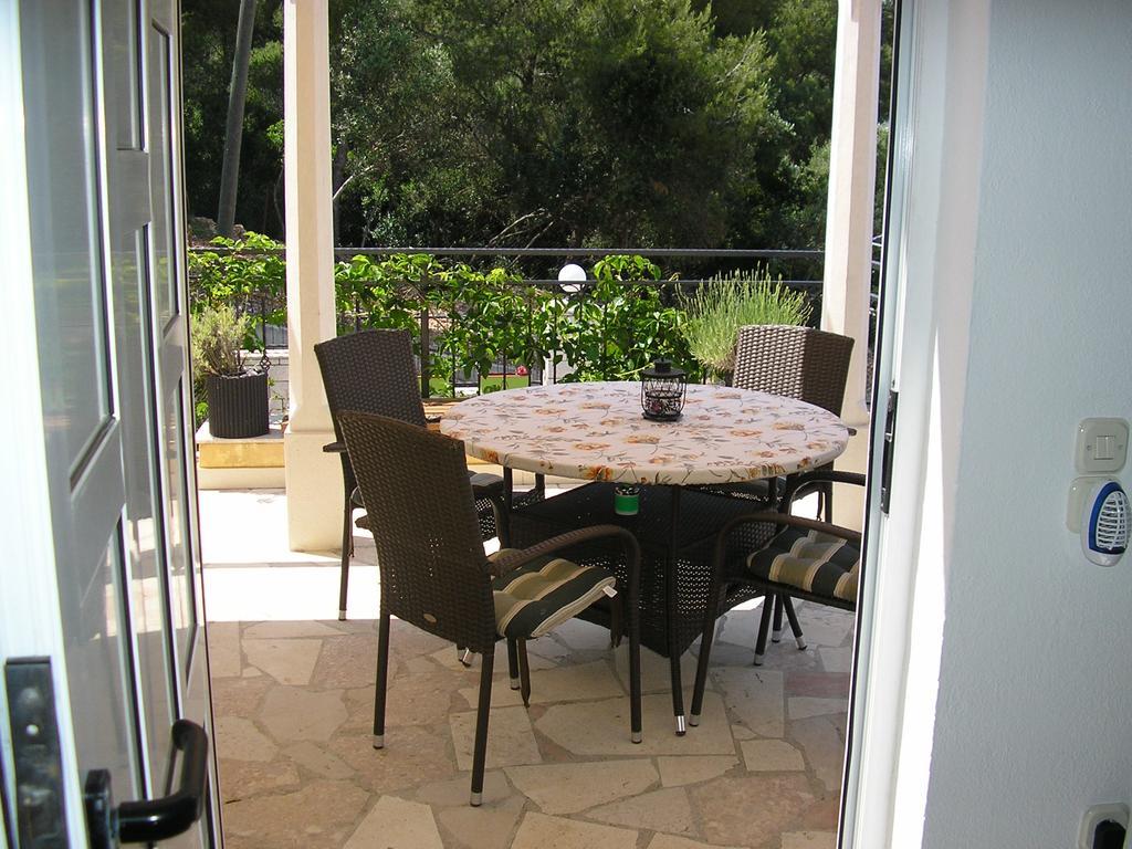 Apartments Viki Trogir Luaran gambar