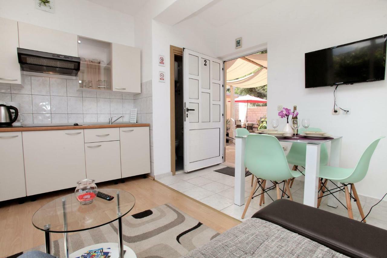 Apartments Viki Trogir Luaran gambar