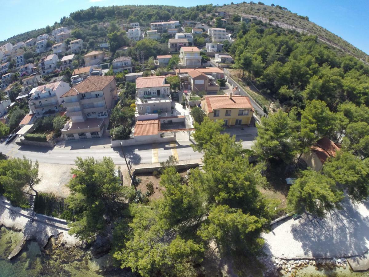 Apartments Viki Trogir Luaran gambar
