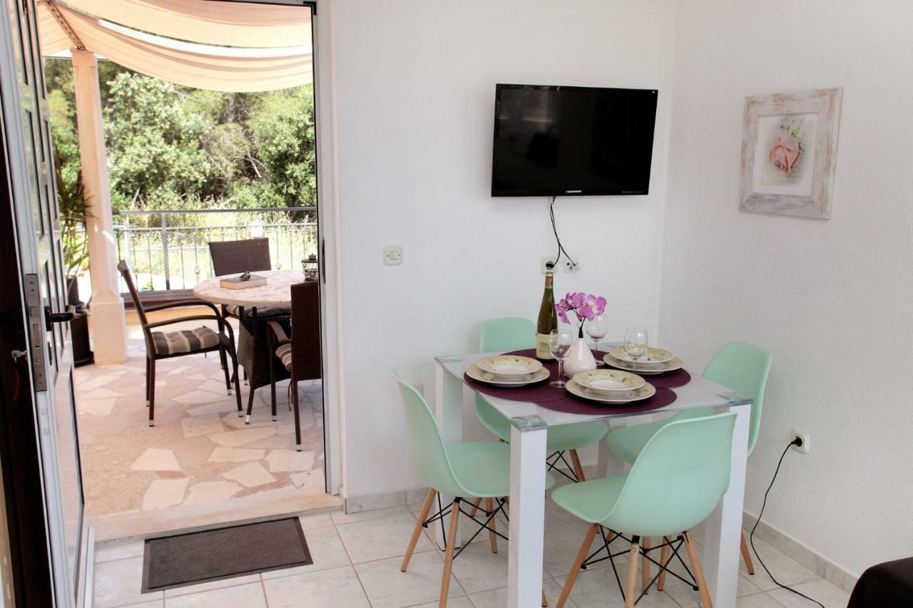 Apartments Viki Trogir Luaran gambar