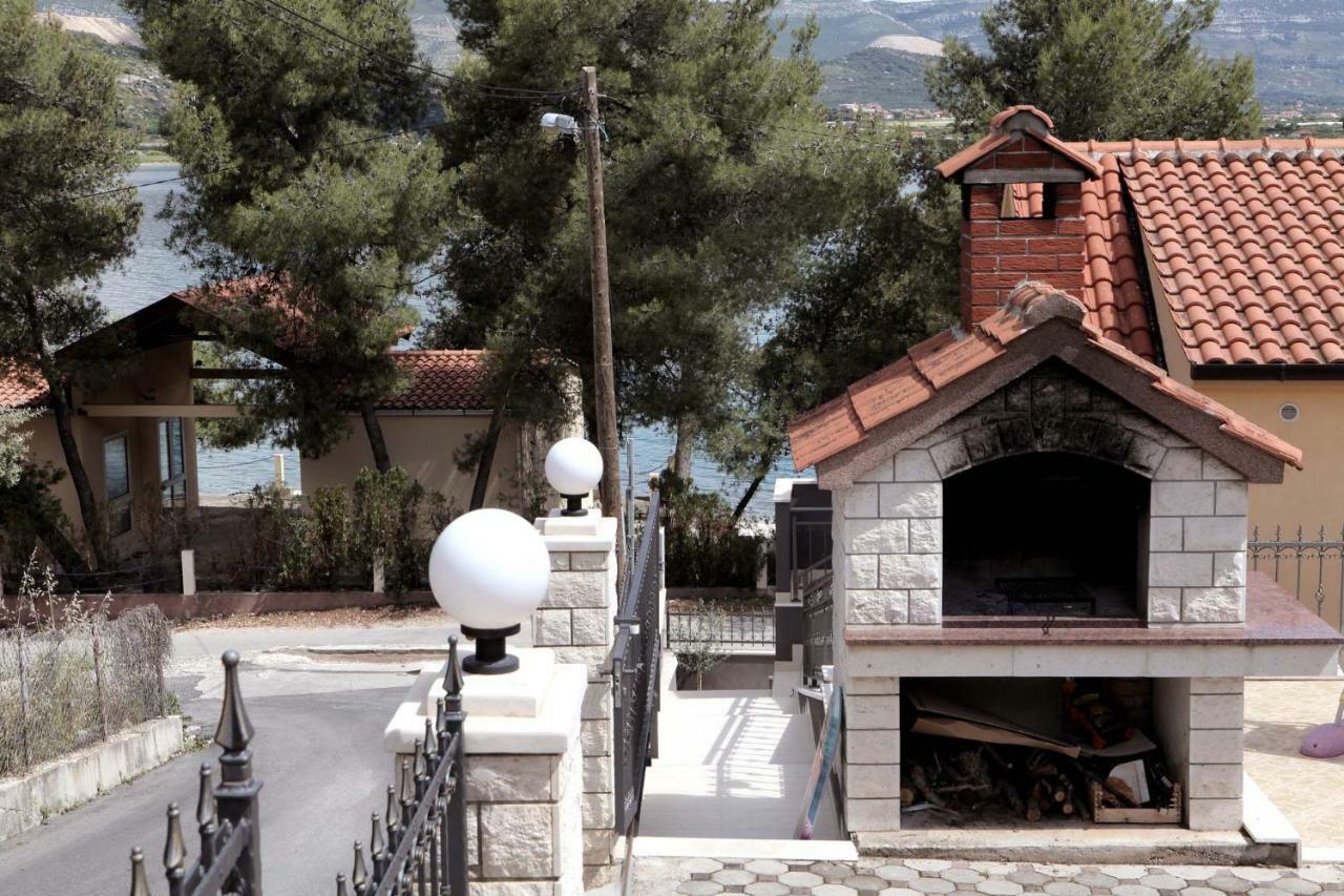 Apartments Viki Trogir Luaran gambar