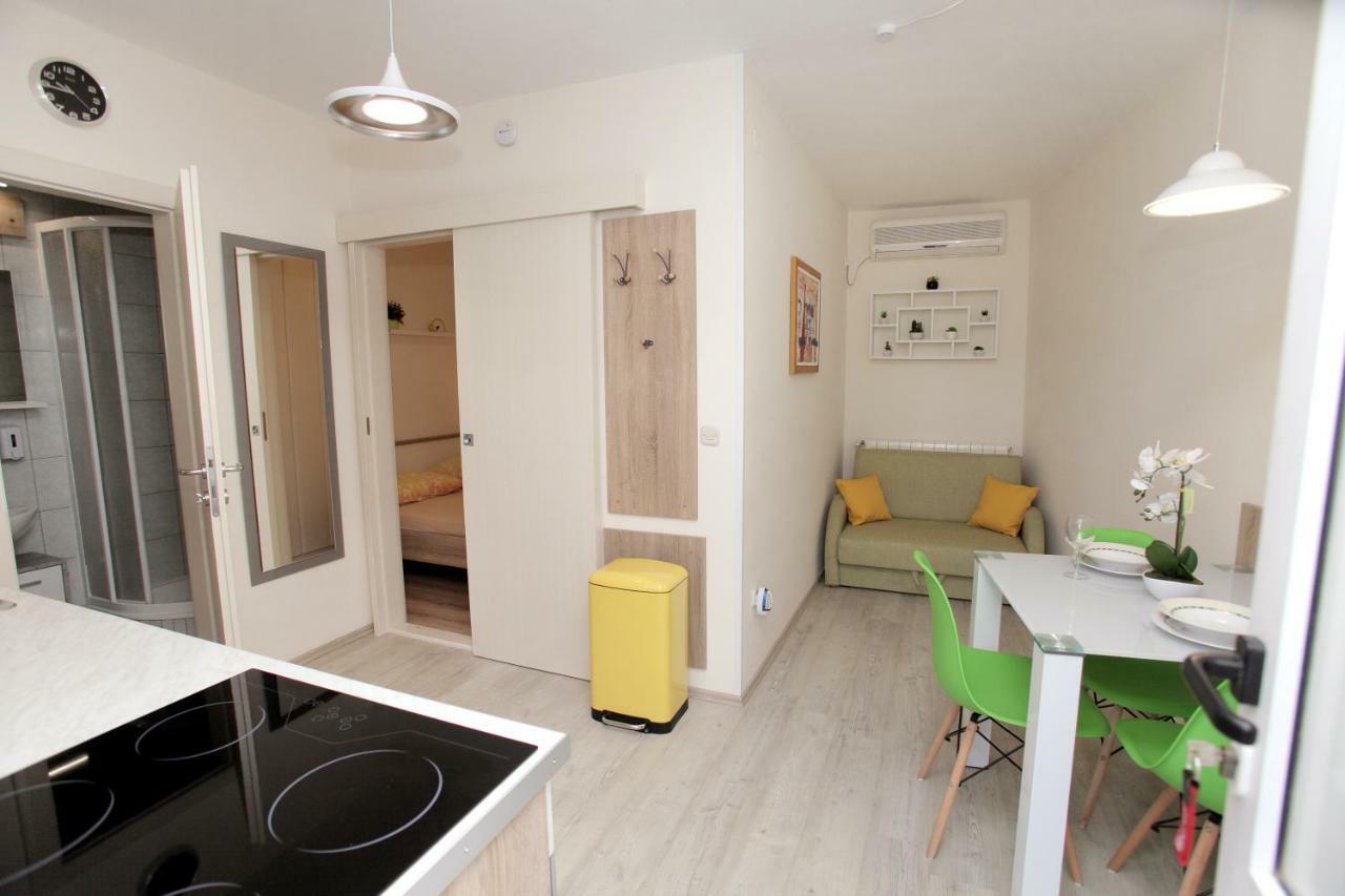 Apartments Viki Trogir Luaran gambar
