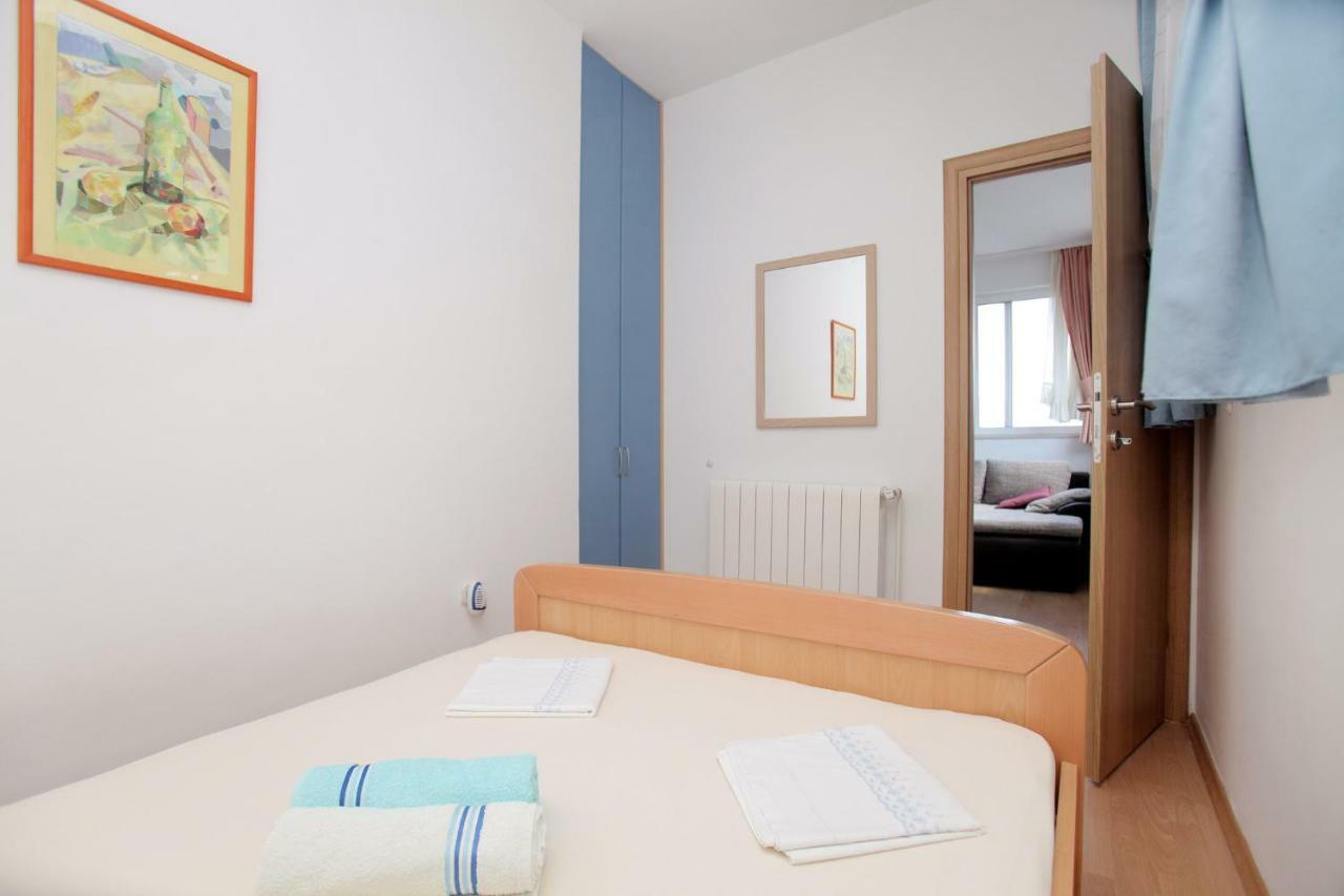 Apartments Viki Trogir Luaran gambar